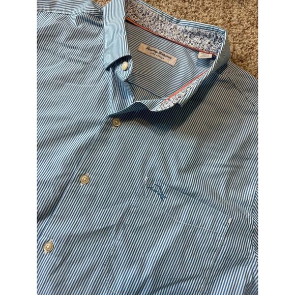 Tommy Bahama Long Sleeve button up; Fading blue pin stripes size XL, PIMA Cotton - Picture 4 of 12
